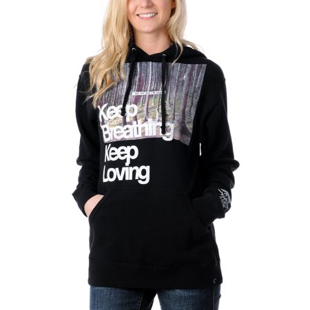 Glamour Kills Keep Breathing  Pullover Hoodie
