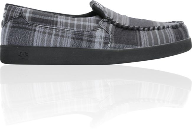 DC Shoes Villain Black, Battleship and Plaid Slippers