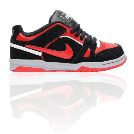 Nike 6.0 Boys Oncore 2 Black, Red, & White Skate Shoe