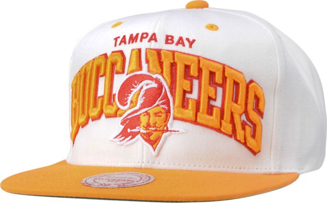 NFL Mitchell & Ness Buccaneers White Arch Snapback Hat
