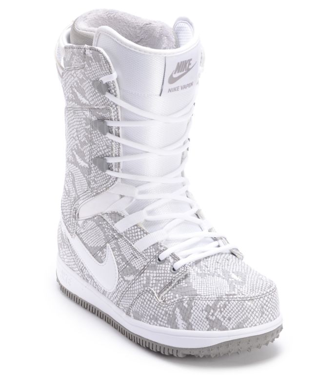 Nike Girls Vapen White Snowboard Boots 2013