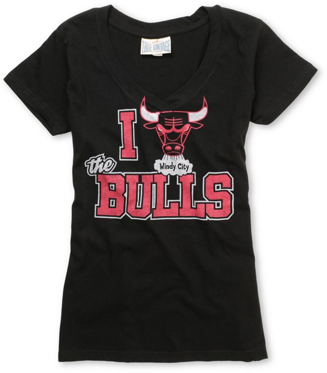 NBA I Heart Chicago Bulls Girls Black & Red V-Neck Tee Shirt