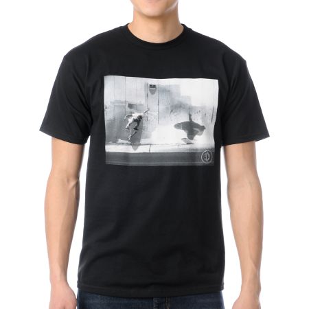 DC Shoes Trespassing Black Tee Shirt 