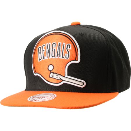NFL Mitchell and Ness Bengals Throwback XL 2Tone Black Snapback Hat