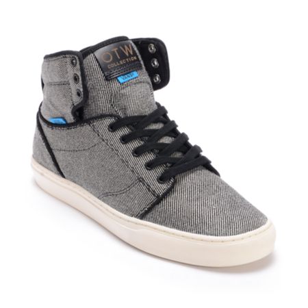 Vans OTW Alomar Black Wool Twill Skate Shoe