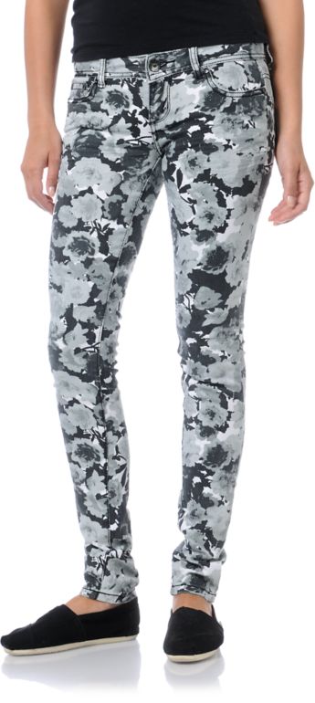 Almost Famous Katie Black & White Floral Skinny Jeans