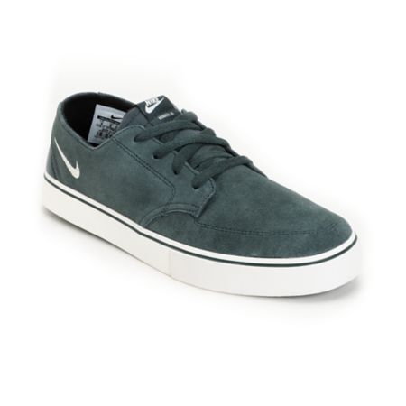 Nike Braata LR Seaweed & Sail & Black Skate Shoe