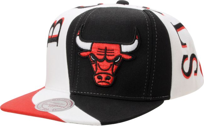 NBA Mitchell And Ness Bulls Swirl Black Snapback Hat