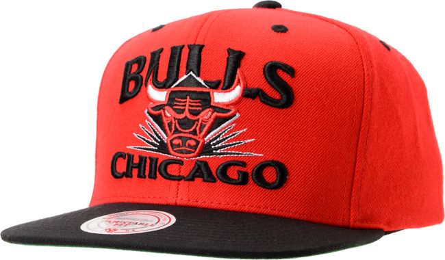 NBA Mitchell and Ness Bulls Grand Arch Snapback Hat