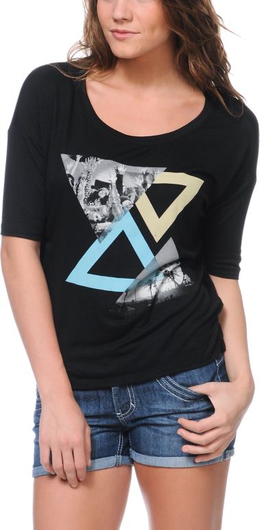 Lira Hippy Black Scoop Neck Tee Shirt