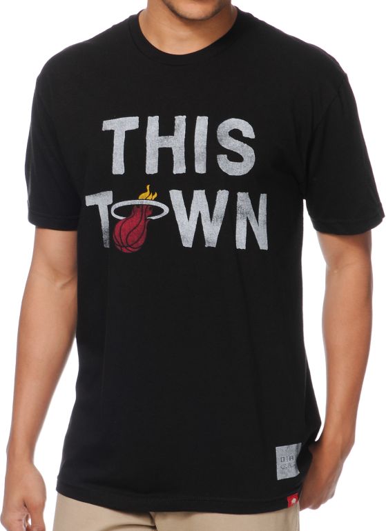 Sportiqe Heat This Town Black Tee Shirt