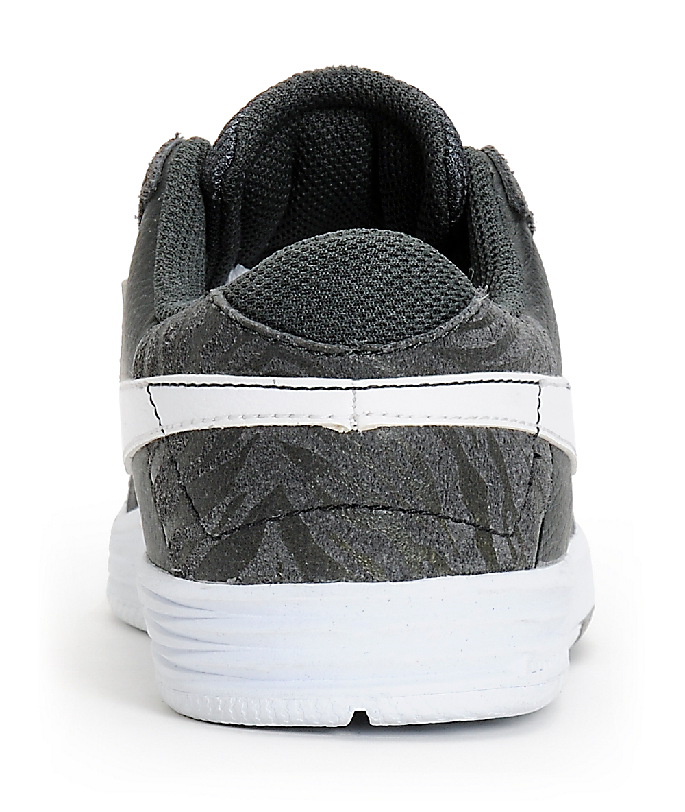 boys nike skate shoes