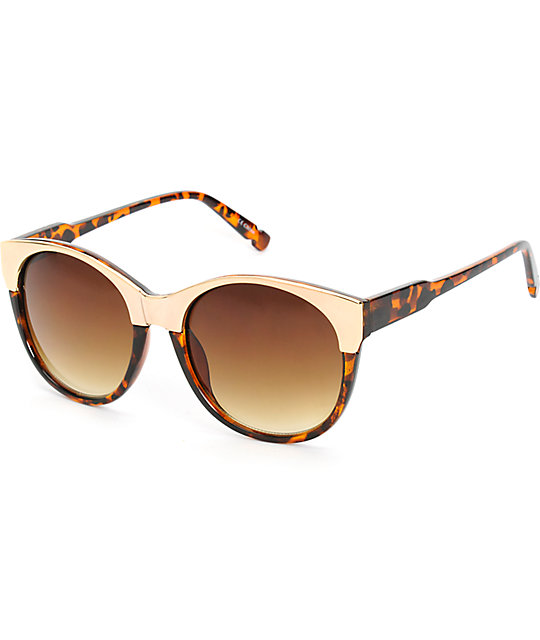 Classic Oversize Gold Rim Sunglasses at Zumiez PDP
