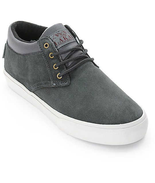 all weather skate shoes