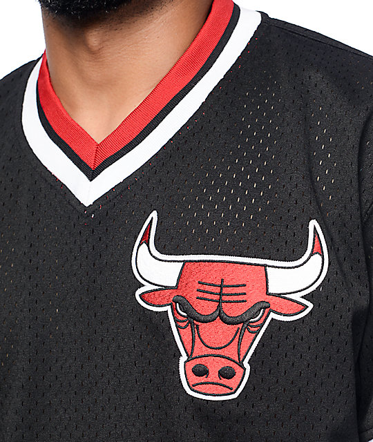 chicago bulls v neck