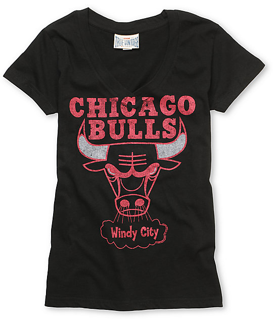 chicago bulls v neck