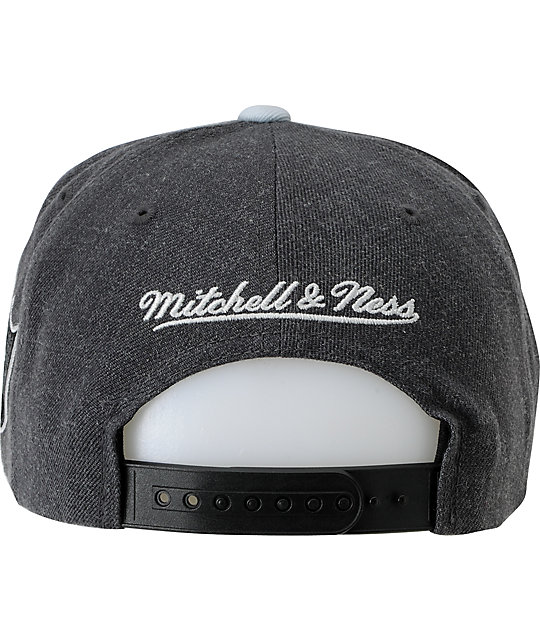 raiders mitchell and ness snapback