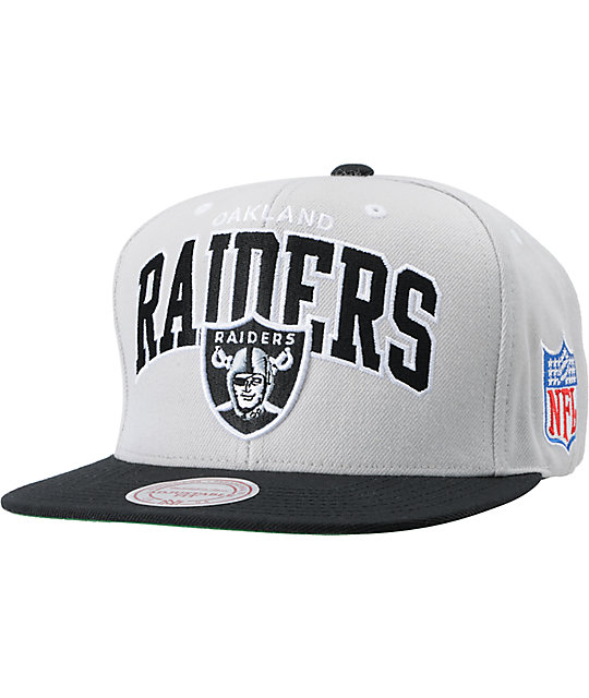 raiders mitchell and ness snapback