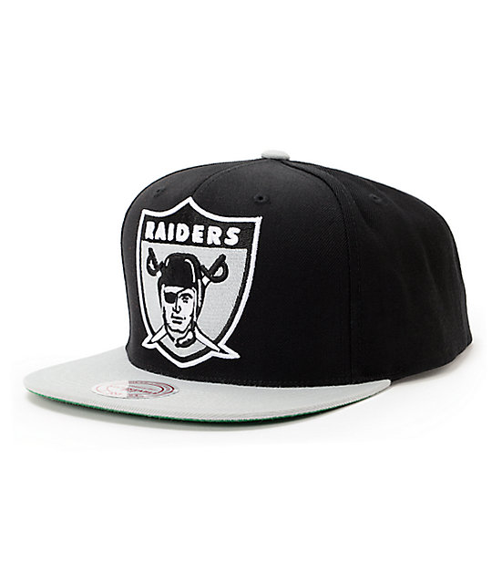 raiders mitchell and ness snapback