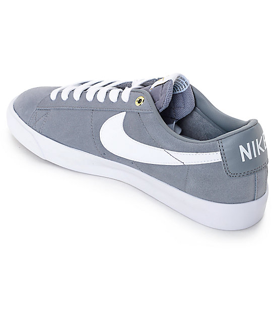 nike sb blazer low gt shoes