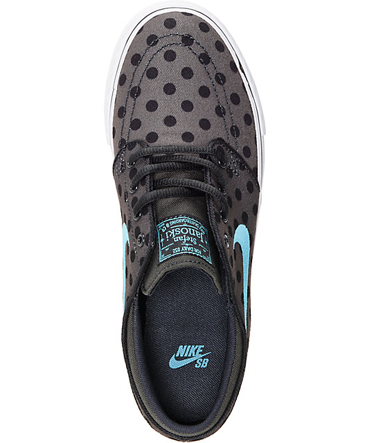 nike toki low leather