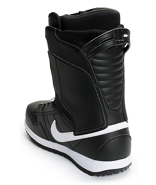nike black snow boots