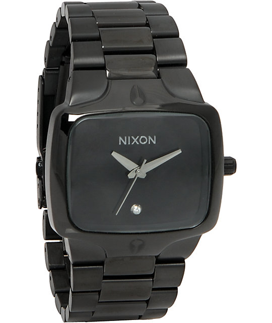 nixon player black