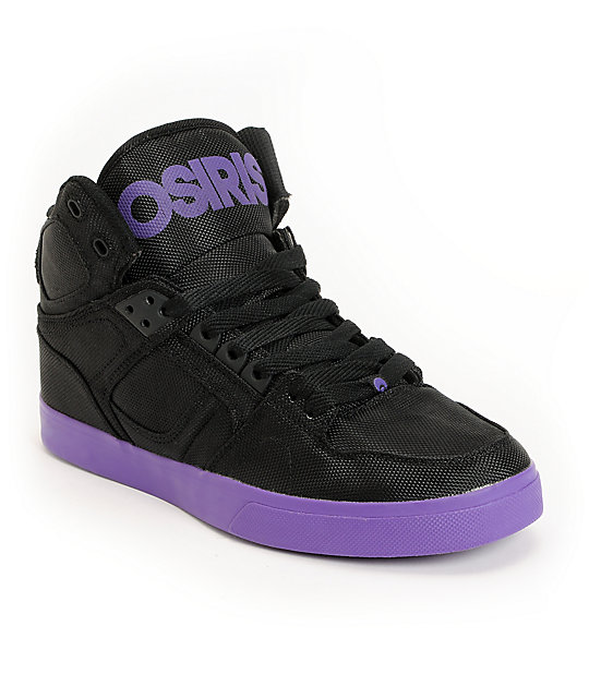 basketball shoes black and purple