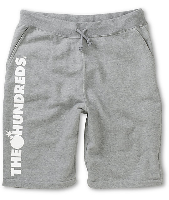 grey sweat shorts outfit mens