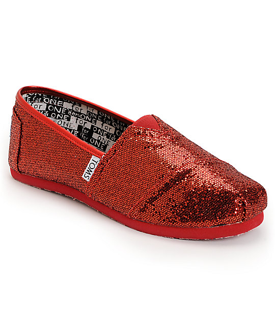 red sequin toms