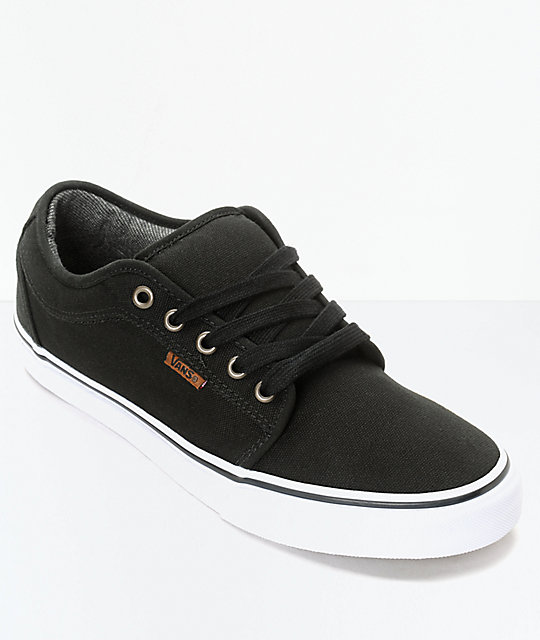vans chukka low black canvas