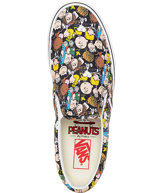Vans X Peanuts Slip On The Gang Shoe Zumiez