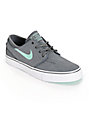 nike toki low shoes