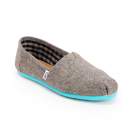 herringbone pattern basketball shoes