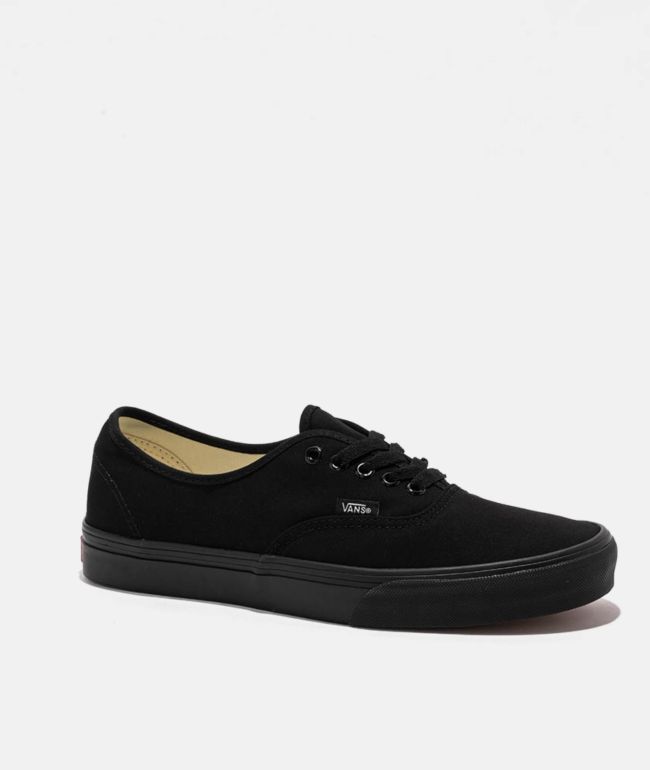 Low cut deals black vans