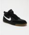 Nike SB Leo React in Black, White