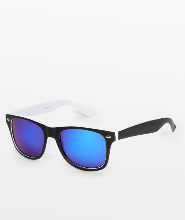 Dream On Black & White Classic Sunglasses - Eyeking