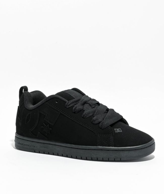 All black store skateboard shoes