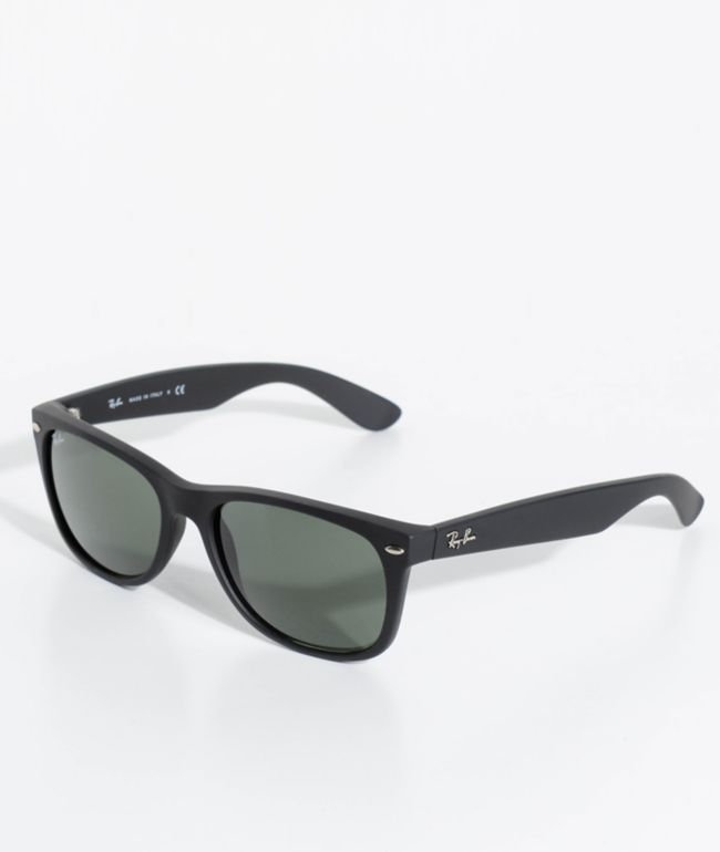 Matte black ray ban hot sale sunglasses