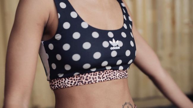 nike criss cross sports bra