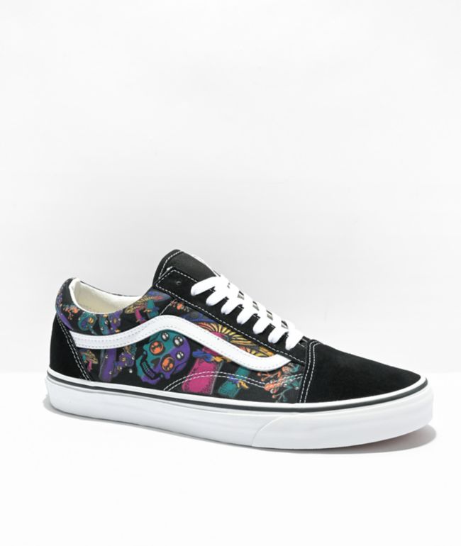 Black vans with store roses