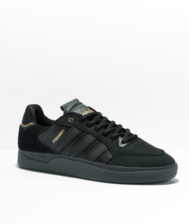 Adidas shoes 2024 all black