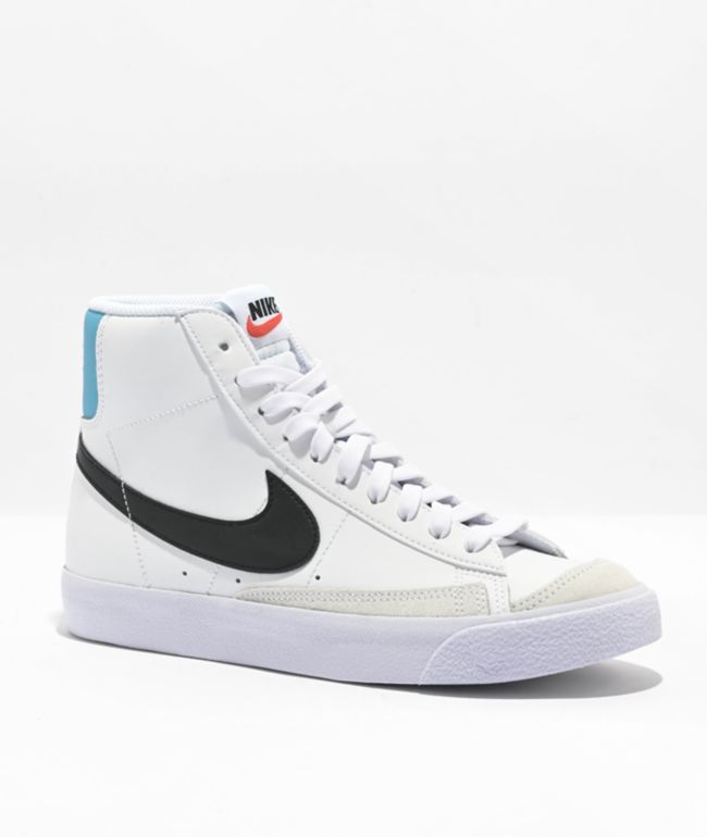 Black and white store nike blazers high