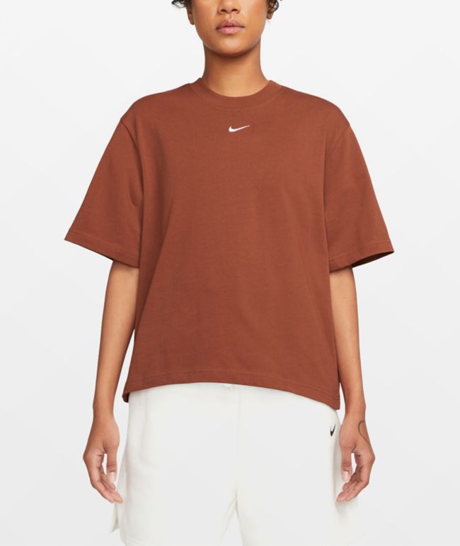 Nike Sportswear Essentials Light Brown T-Shirt