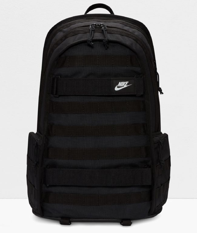 Backpacks that hold skateboards best sale