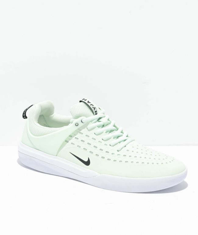 Nike sb check on sale solarsoft women's skate shoes