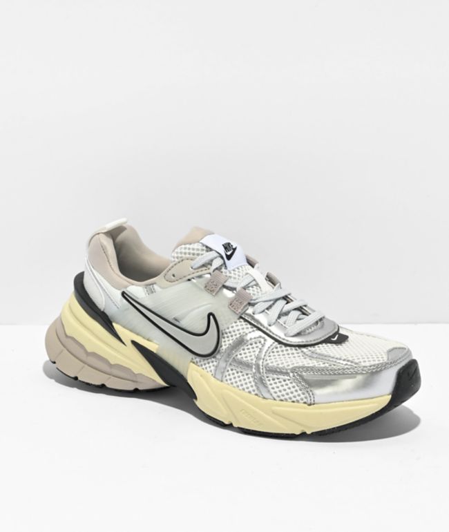 Nike V2K RUN LT OREWOOD BROWN Zumiez