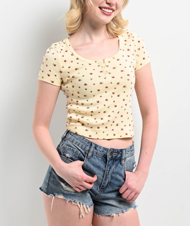 Zine Hannie Ditsy Floral Yellow Crop Henley T-Shirt - Zine
