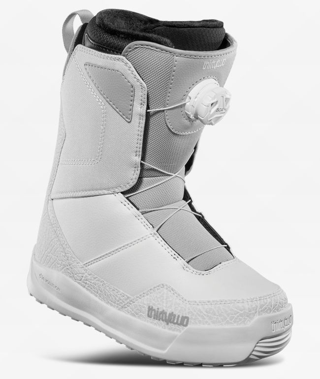 Thirty two shoes deals