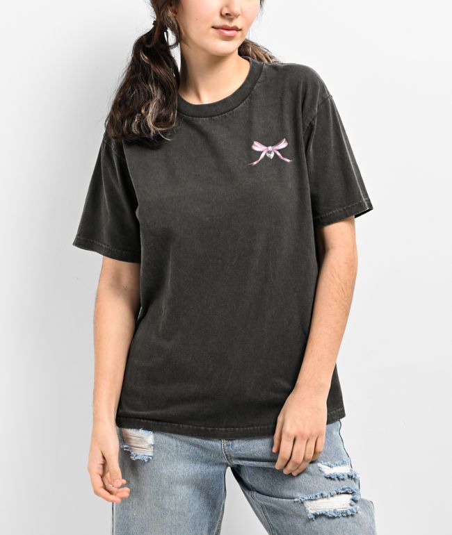 Empyre Bows N' Heart Black Wash T-Shirt - Empyre